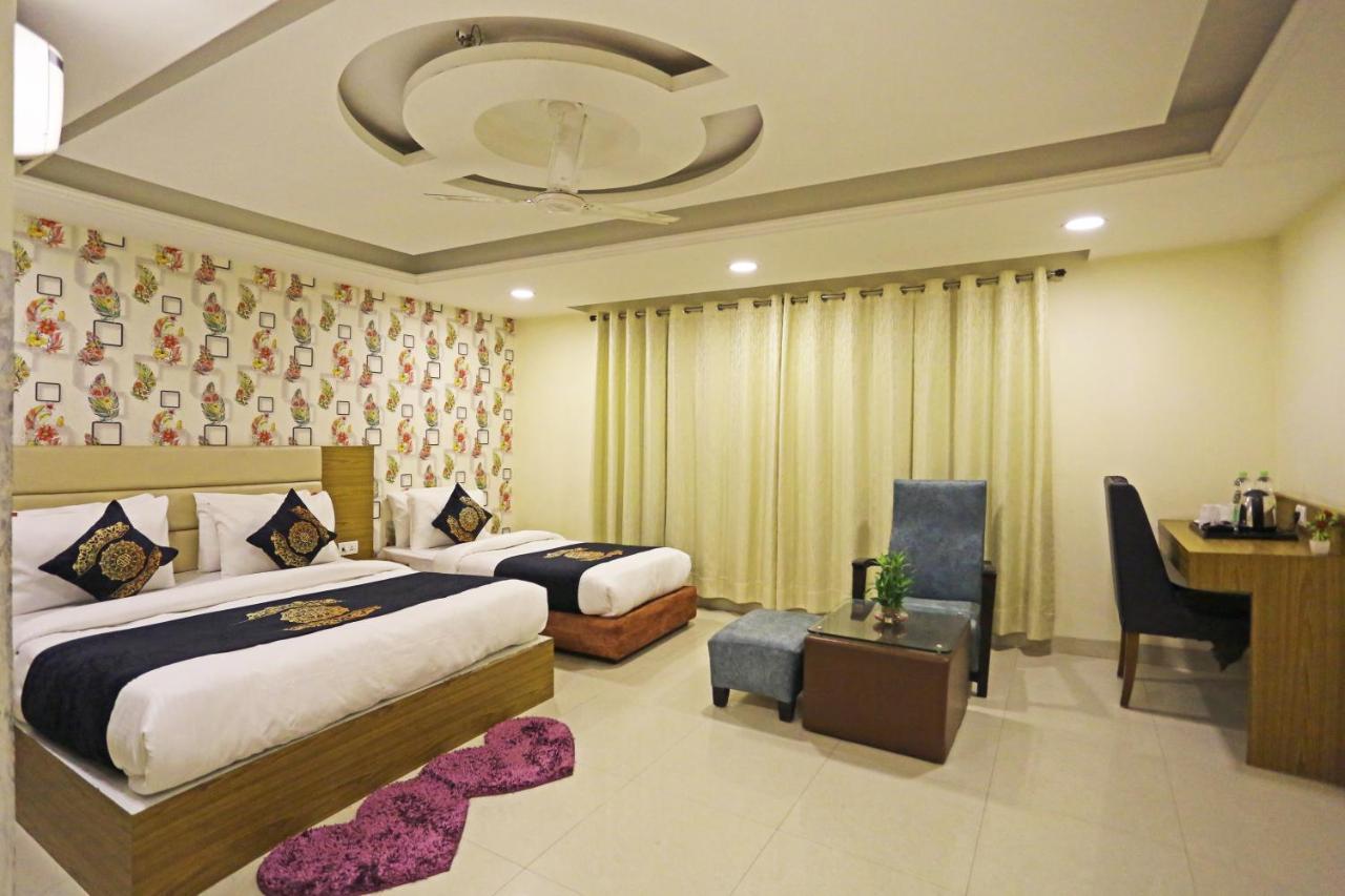 Hotel D'Capitol - Delhi Airport New Delhi Luaran gambar