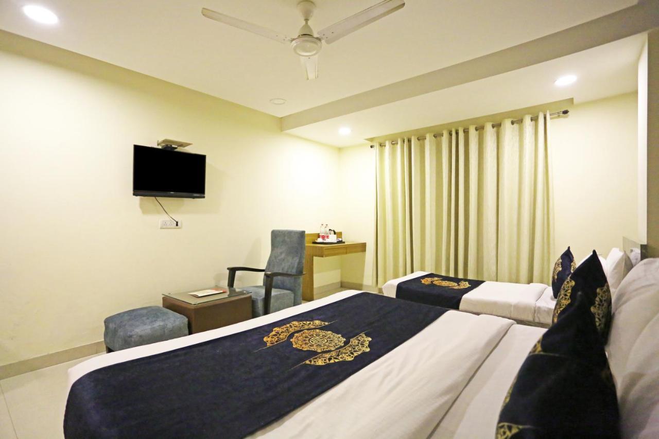 Hotel D'Capitol - Delhi Airport New Delhi Luaran gambar